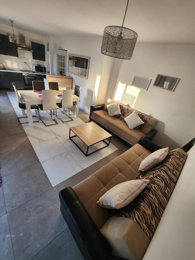Apartament Flat Genay  Zewnętrze zdjęcie